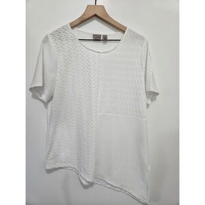 Easywear by Chico's White Mixed Texture Asymmetrical‎ Short Sleeve Top Size 2 L